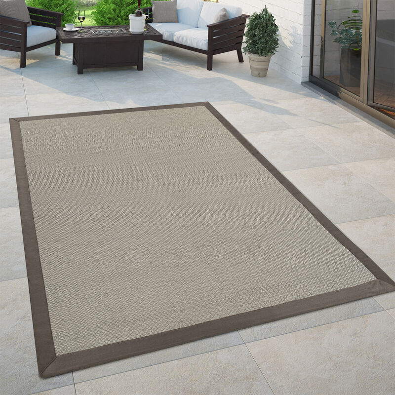 foto del prodotto tappeto moderno per interni ed esterni dal tessuto piatto dal look naturale tinta unita in beige 120x170 cm paco home