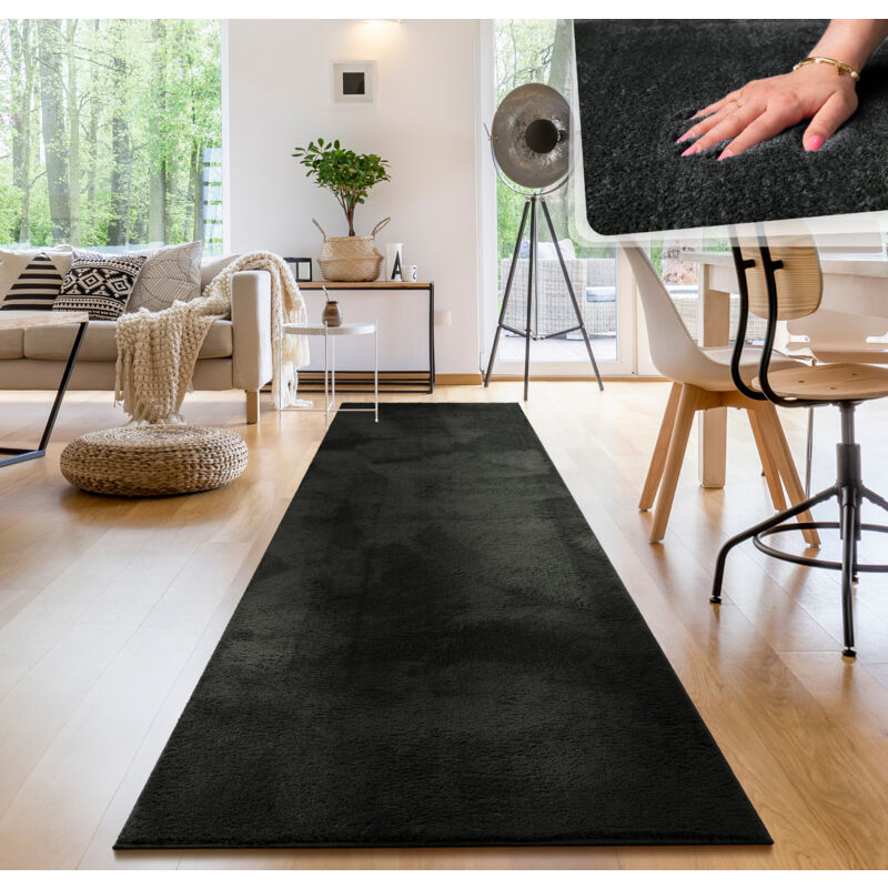 foto del prodotto tappeto moderno per soggiorno a pelo corto lavabile morbido uni effetto pelliccia antiscivolo 80x300 cm, nero paco home