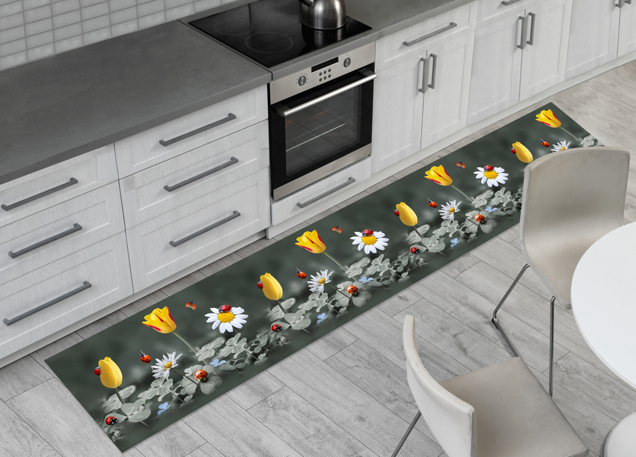 foto del prodotto tappeto passatoia cucina antiscivolo sottolavello digitale dis. puff coccinella 50x280 puff coccinella