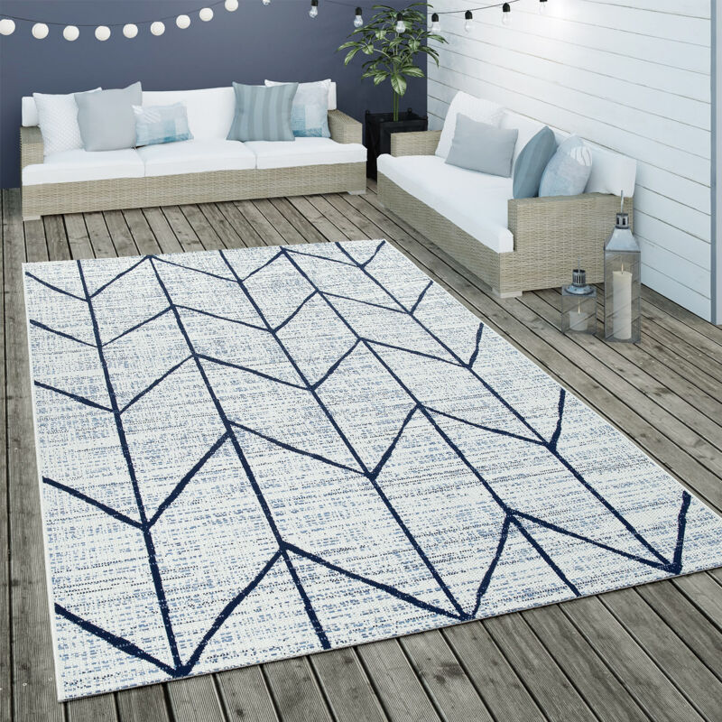 foto del prodotto tappeto per interni ed esterni dal tessuto piatto con motivo geometrico scandinavo in bianco 80x150 cm paco home
