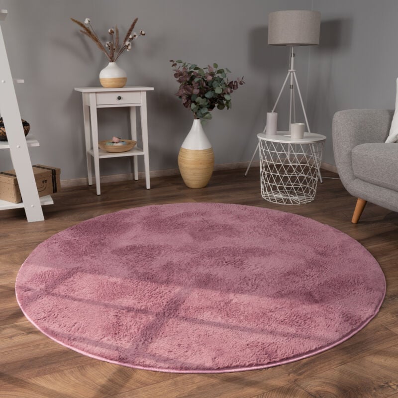 foto del prodotto tappeto per soggiorno in finta pelliccia peluche alto pelo morbido disponibile in diverse colori 100 cm tondo, viola rosa paco home