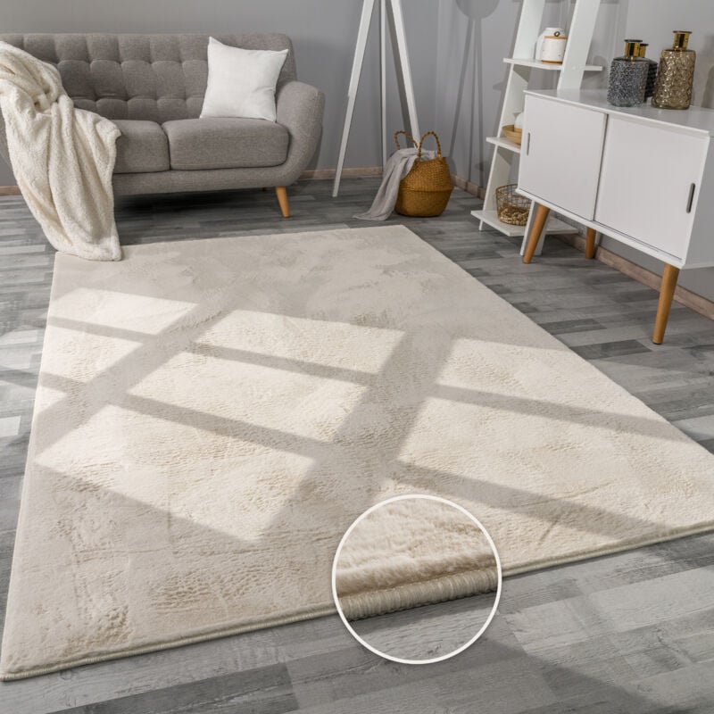 foto del prodotto tappeto per soggiorno in finta pelliccia peluche alto pelo morbido disponibile in diverse colori 80x150 cm, crema paco home