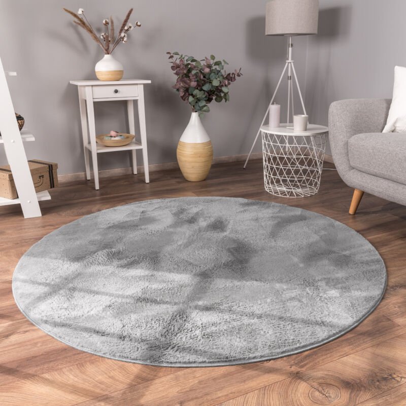 foto del prodotto tappeto per soggiorno in finta pelliccia peluche alto pelo morbido disponibile in diverse colori antracite, 80 cm tondo paco home