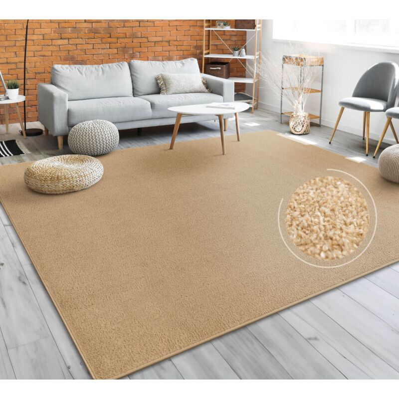 foto del prodotto tappeto per soggiorno tinta unita semplice e moderno pelo corto, div. misure e colori 160x220 cm, oro paco home