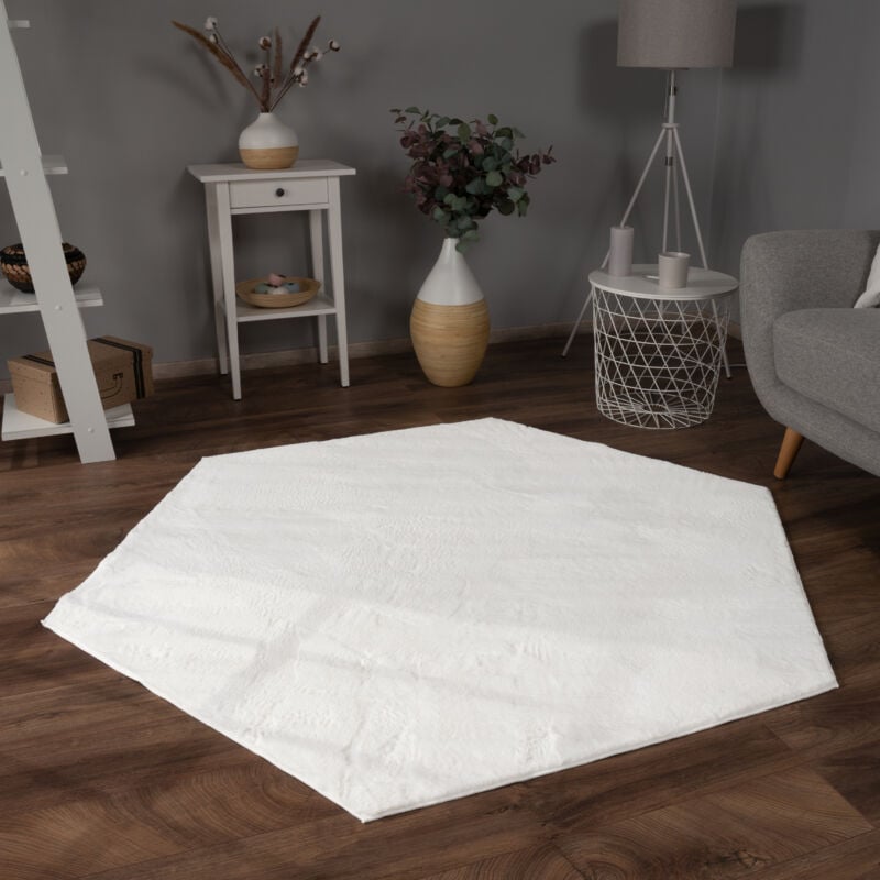 foto del prodotto tappeto salotto soggiorno pelo lungo lavabile in lavatrice morbido peloso bianco 150x170 cm esagonale paco home