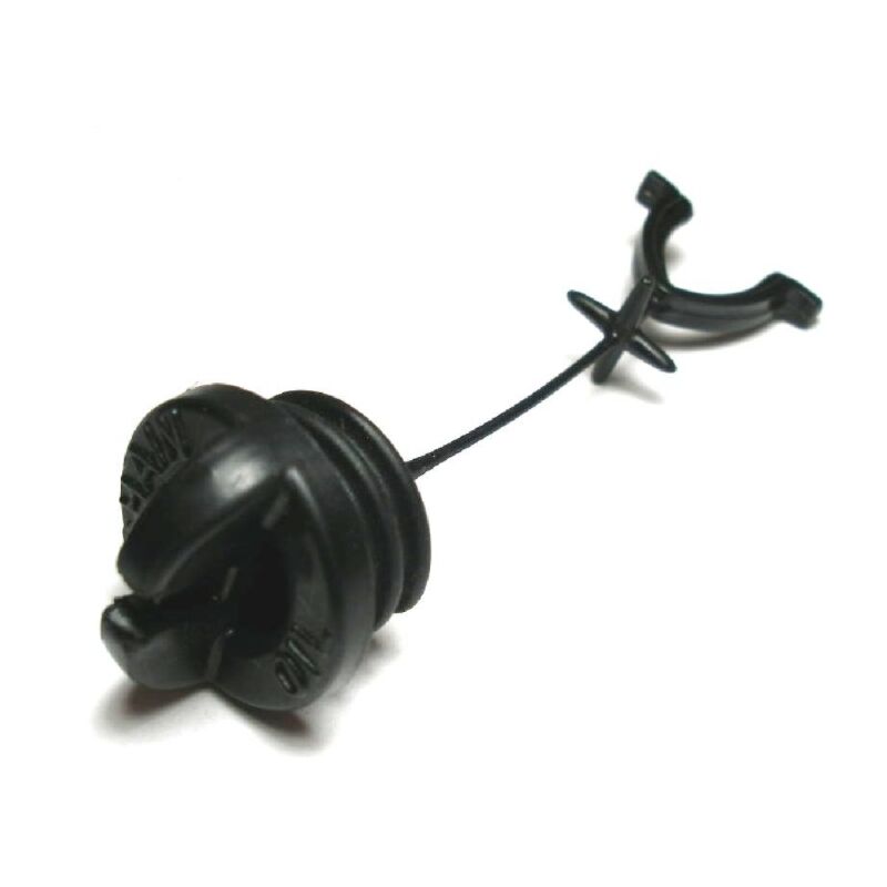 foto del prodotto tappo olio compatibile con motosega dolmar makita 100 ps 33 ps 330 ps 340 ps 341