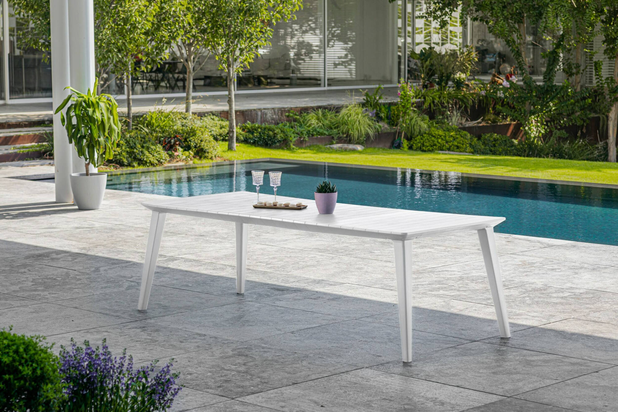 foto del prodotto tavolo da esterno camrose, base per picnic, piano da pranzo da giardino, banco outdoor multiuso, 235x98 h74 cm, bianco