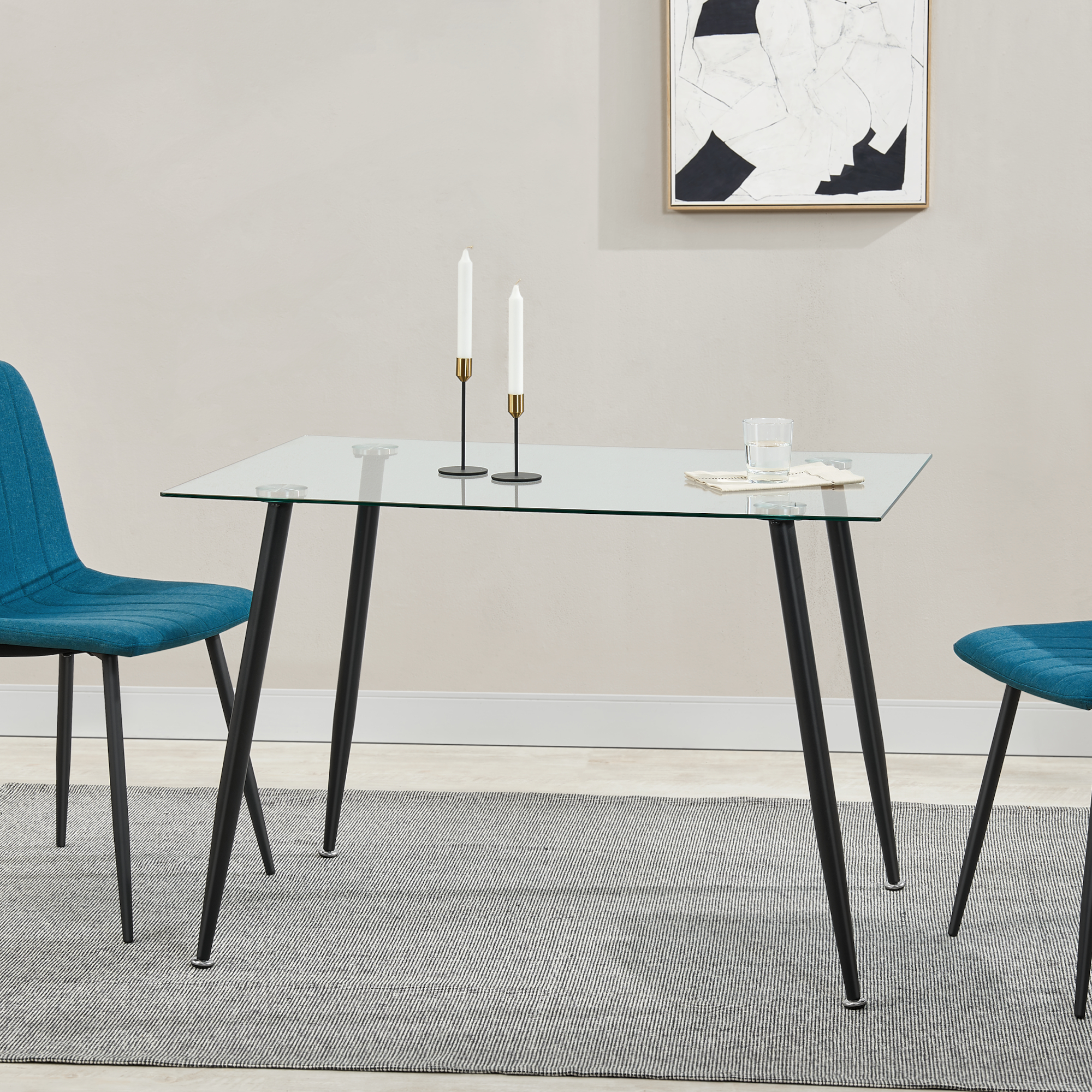 foto del prodotto tavolo da pranzo hyrynsalmi piano rettangolare in vetro 110 x 70 cm gambe in acciaio nero en.casa 