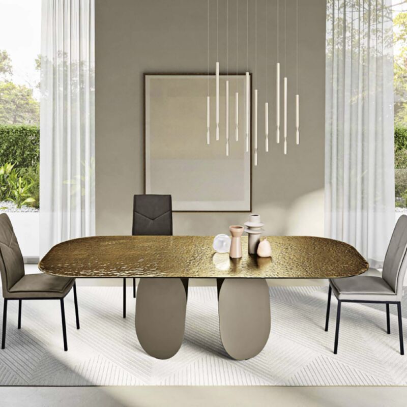 foto del prodotto tavolo rettangolare maya240 con base in metallo beige e piano in vetro bronzo