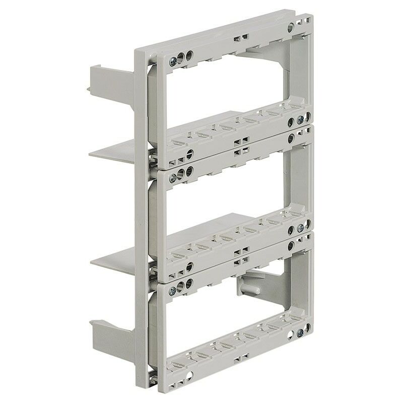 foto del prodotto telaio bticino con supporti 18 moduli livinglight 16135