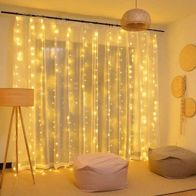 foto del prodotto tenda luminosa per esterno 300 luci led di natale catena luminosa di 3m allungabile a luce calda