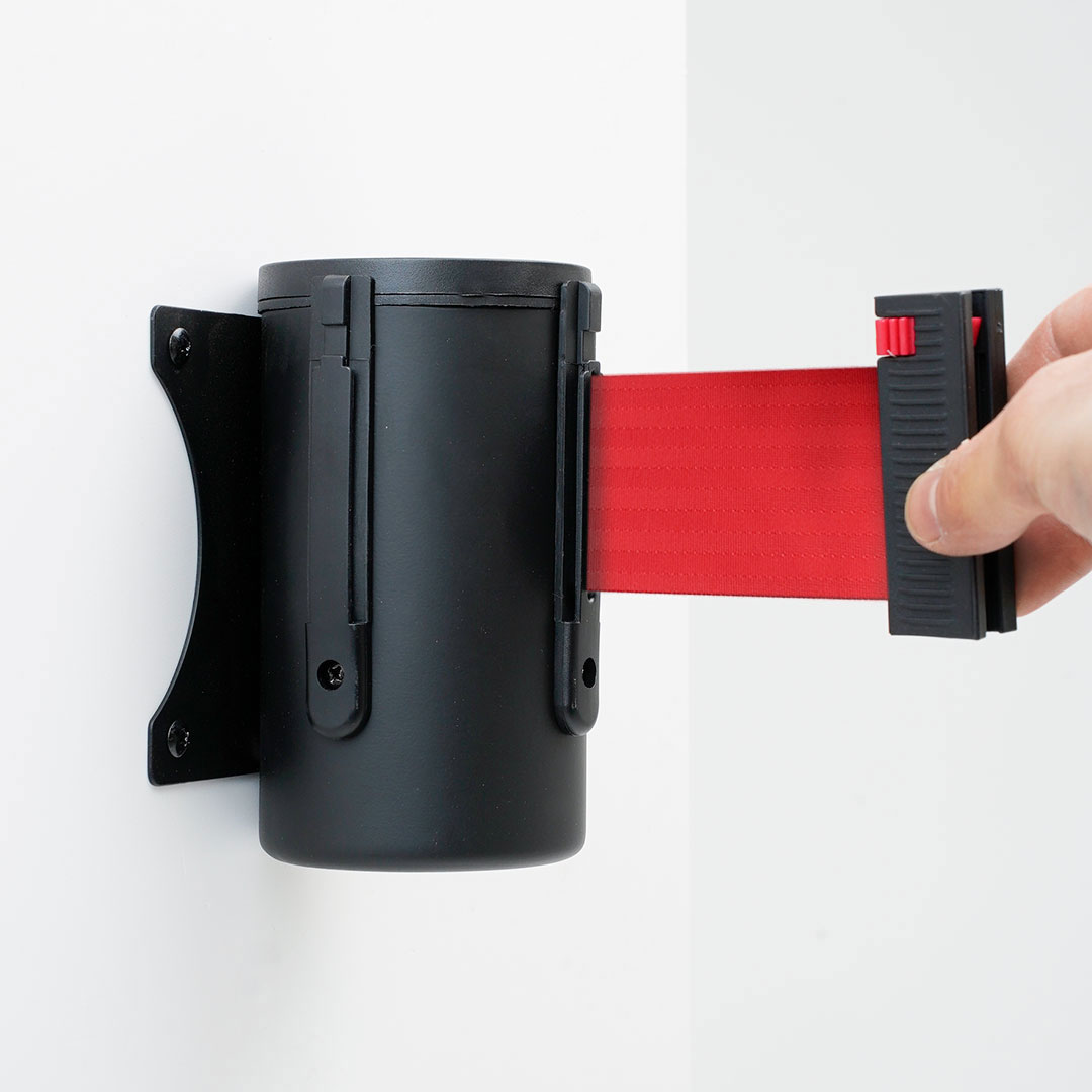 foto del prodotto tendinastro da parete 4 m con clip di chiusura nastro rosso