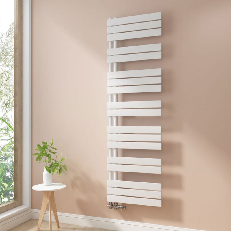 foto del prodotto termoarredo scaldasalviette radiatore acqua calda design laterale verticale pannel scaldasalviette connessione bianca 1662 x 500 mm 809w heilmetz