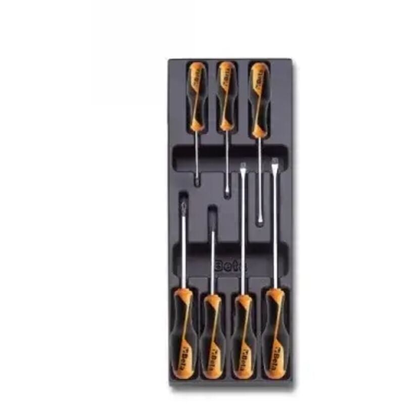 foto del prodotto termoformato con 7 utensili art. t208
