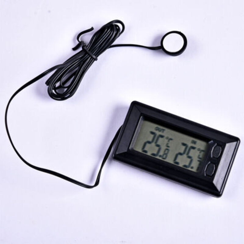 foto del prodotto termometro per auto interno ed esterno con display digitale lcd e cavo da 1,5 m. termometro per interni ed esterni. lablanc
