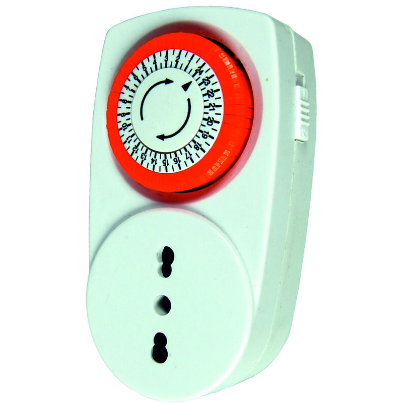 foto del prodotto timer a presa giornaliero con interruttore intervallo 30 minuti