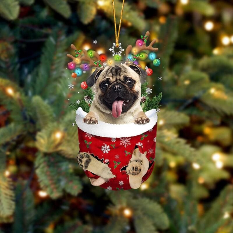 foto del prodotto tonchean - altre decorazioni natalizie, ornamento natalizio tascabile a forma di carlino fulvo nella neve, ornamento da appendere all'albero di natale a forma di carlino renna per gli amanti dei cani, accessori
