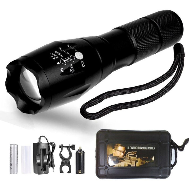 foto del prodotto torcia tattica militare a led ultra luminosa 1200 lmn impermeabile con 5 mod. trade shop traesio