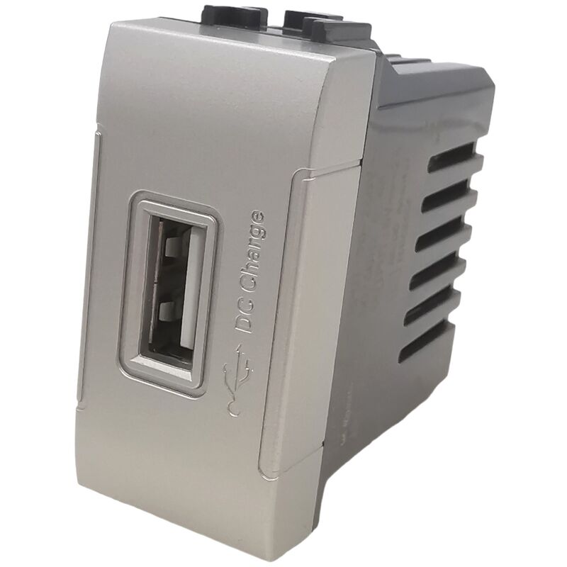 foto del prodotto tot electric interruttori prese pulsanti frutti compatibili bticino living light tech international e air grigio argento silver modulo usb singolo