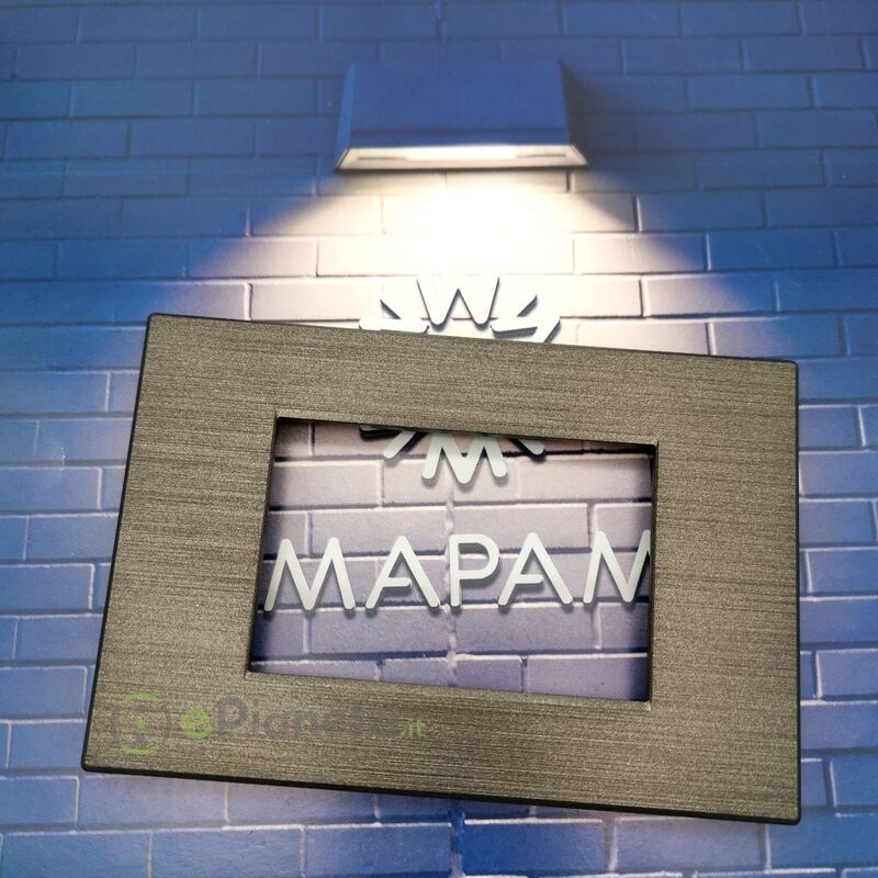 foto del prodotto tot electric - placche compatibili con bticino living light in tecnopolimero spazzolato placca 3 4 6 moduli posti per supporti ln4703 e n4703 slt07