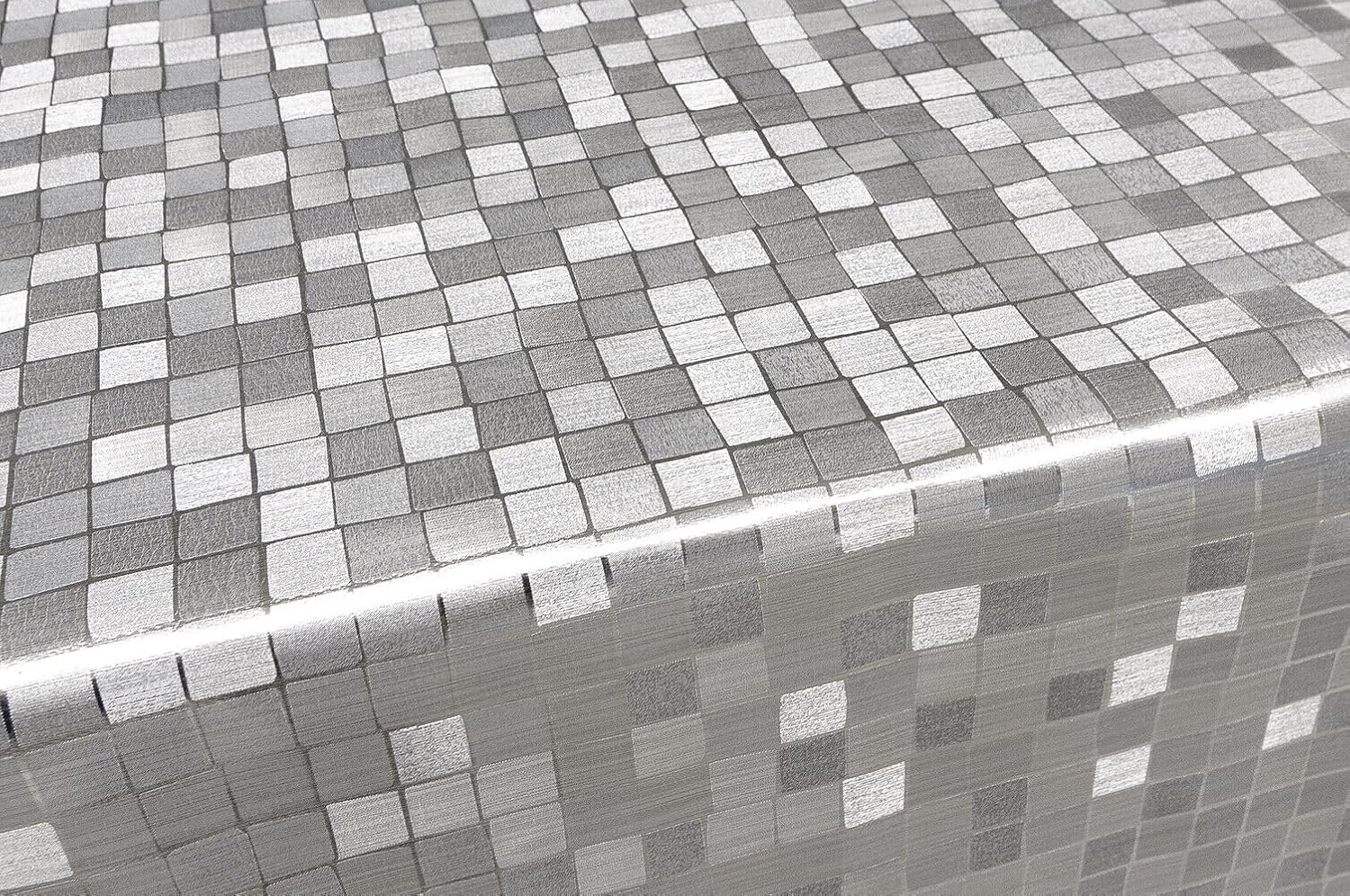 foto del prodotto tovaglia cucina antimacchia 140x280 cm metallizzata lucida plastificata copritavolo quadretti grigi