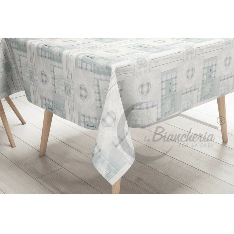 foto del prodotto tovaglia lima in tela cerata plastificata lavabile idrorepellente in pvc tirolese shabby cuore grigio made in italy cm. 140x100 x4 persone