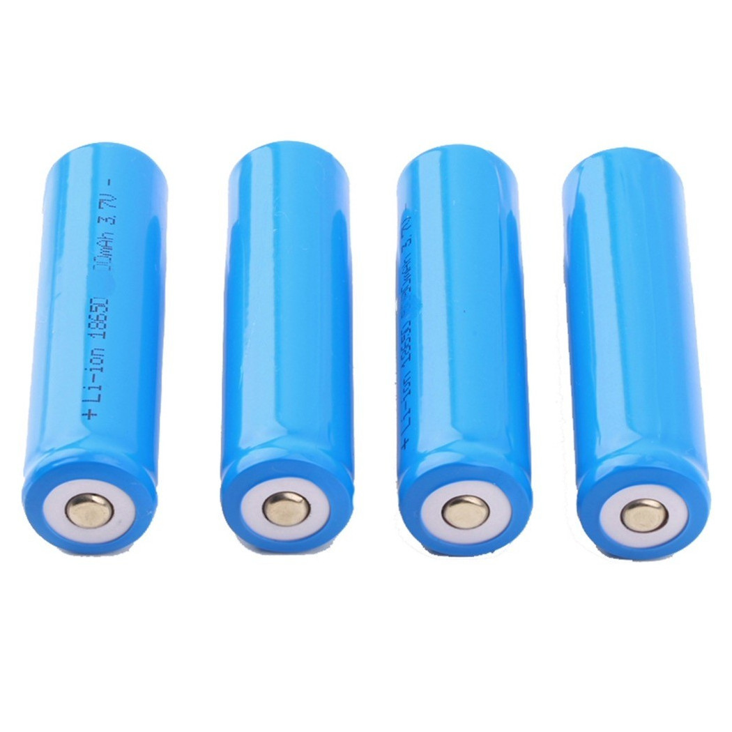 foto del prodotto trade shop 4 batterie batteria ricaricabile ioni di litio 680 mah 3.7v bl 18650 torce led 