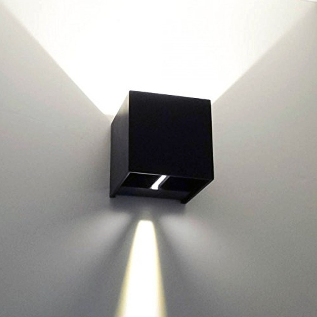 foto del prodotto trade shop applique cubo led impermeabile da esterno da parete in alluminio da 10w 1200 lmn bianco freddo 