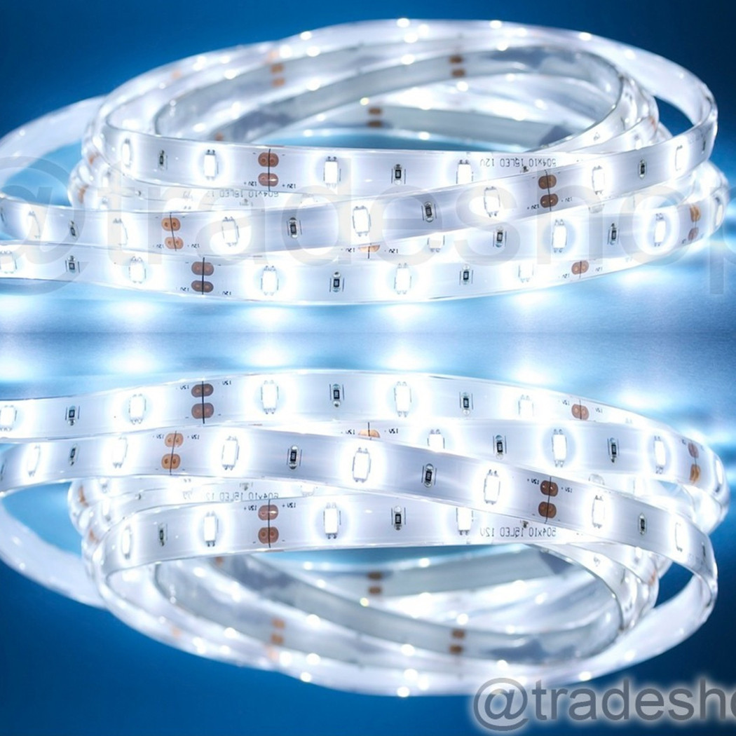 foto del prodotto trade shop bobina striscia 300 led 5630 impermeabile 5 metri 12v luce bianco freddo caldo bianco freddo 