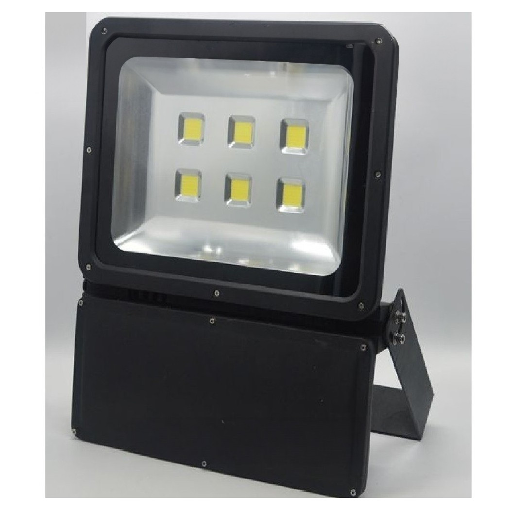 foto del prodotto trade shop faro faretto led 300w da esterno alta dissipazione waterproof con 6 led 