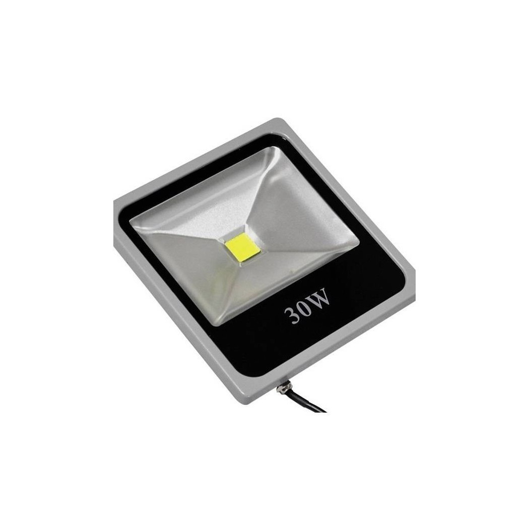 foto del prodotto trade shop faro led slim faretto ip66 alta luminosit luce bianca fredda 10 20 30 50 w 30 watt
