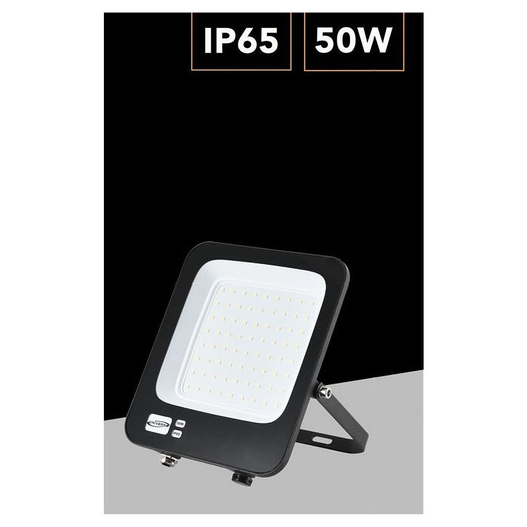 foto del prodotto trade shop faro led ultra slim 50 w esterno ip65 orientabile luce 6500k 4000k 3000k jr 50w bianco naturale 