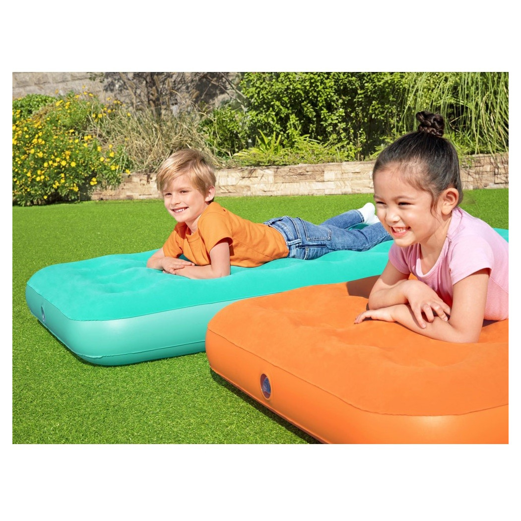 foto del prodotto trade shop materasso ad aria gonfiabile floccato per bambini 158 x 89 x 18cm 2 colori 67918 