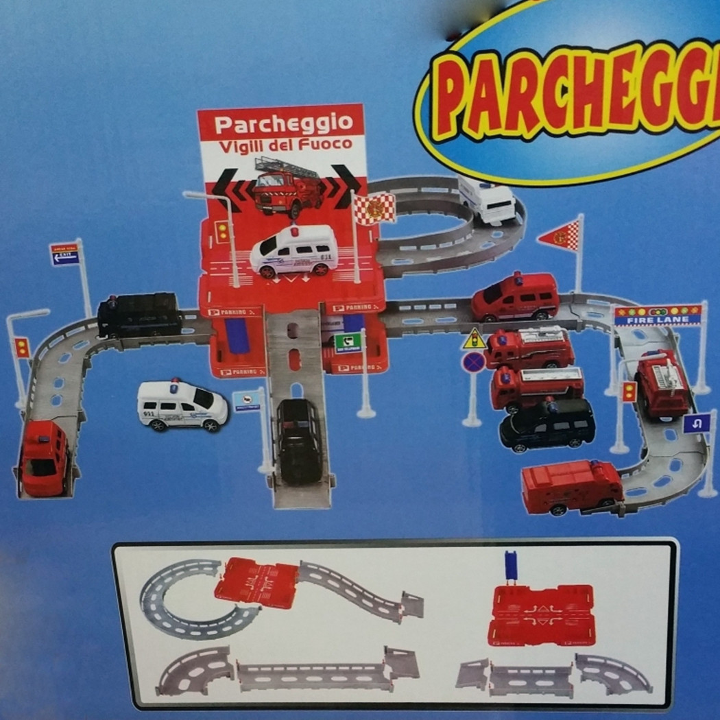 foto del prodotto trade shop parcheggio vigili del fuoco 60 x 55 cm da 35 pezzi con 3 macchine camion 