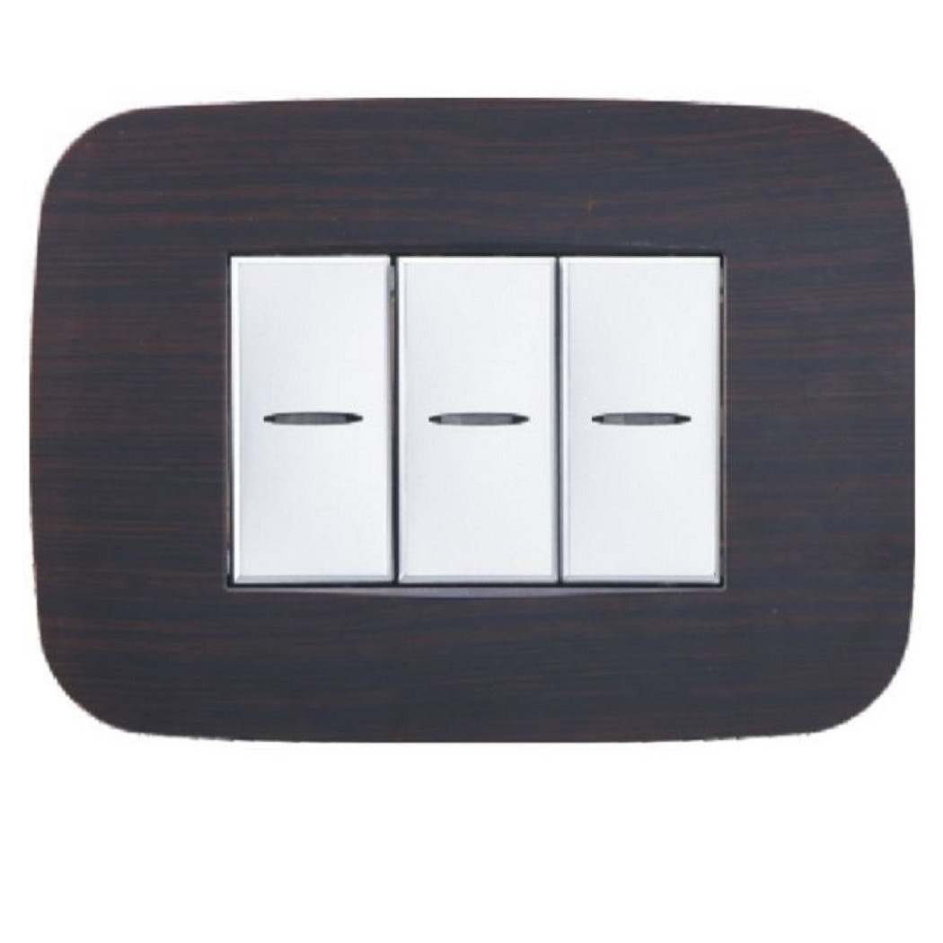 foto del prodotto trade shop placca futura 3 4 6 moduli legno wenge 39 compatibile con bticino axolute 3 fori 