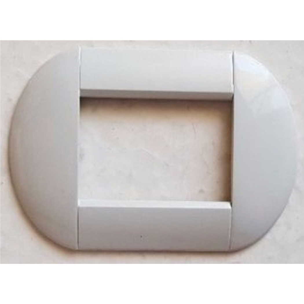 foto del prodotto trade shop placca placche placchette compatibili living international light bombate bticino bianco opaco 3 fori 