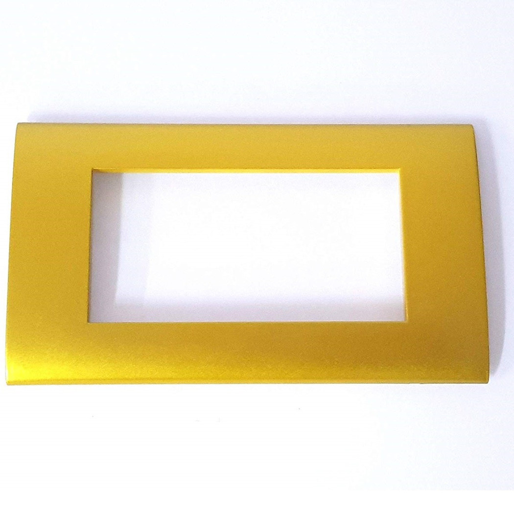 foto del prodotto trade shop placca placchetta cornice plastica oro jklk40704 quattro uscite posti placchette 
