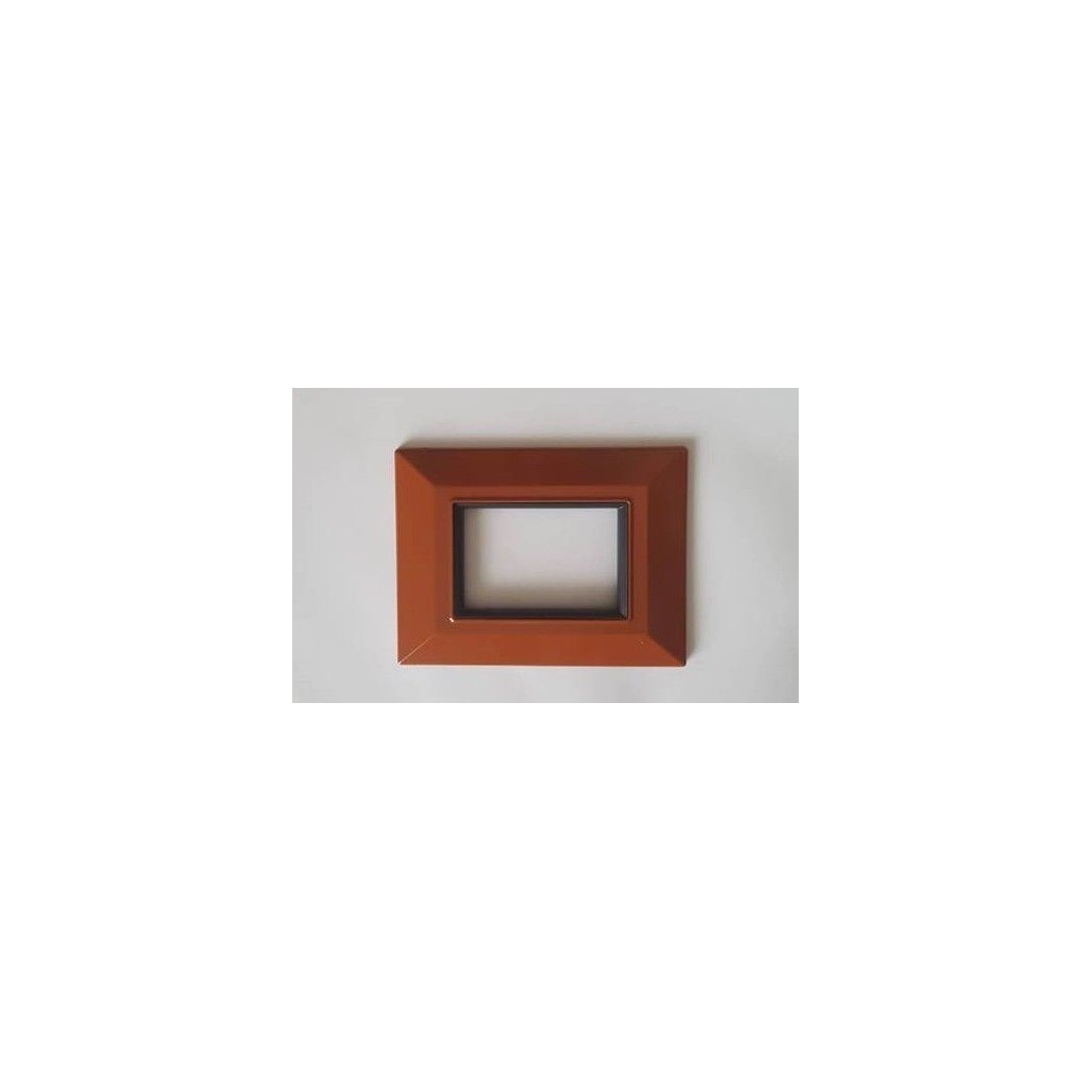 foto del prodotto trade shop placca placchetta placchette compatibili per serie axolute bticino colorate sq cotto 3 fori 