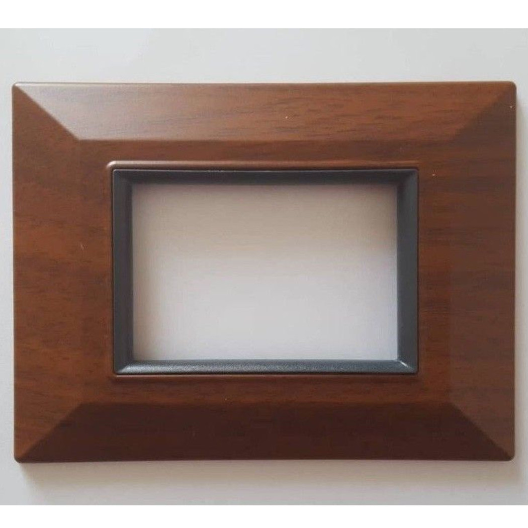 foto del prodotto trade shop placca placchetta placchette compatibili per serie axolute bticino colorate sq legno chiaro 7 fori 