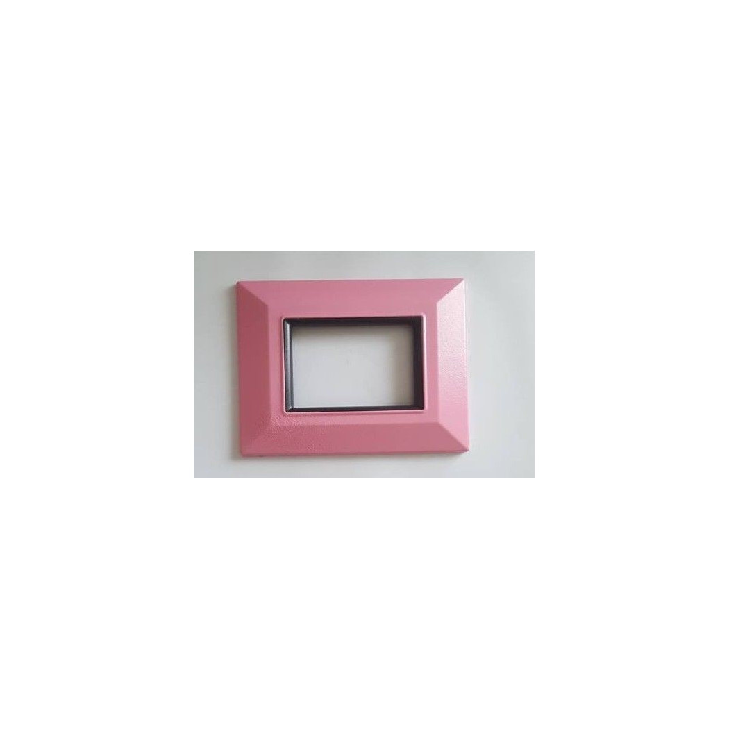 foto del prodotto trade shop placca placchetta placchette compatibili per serie axolute bticino colorate sq rosa 7 fori 