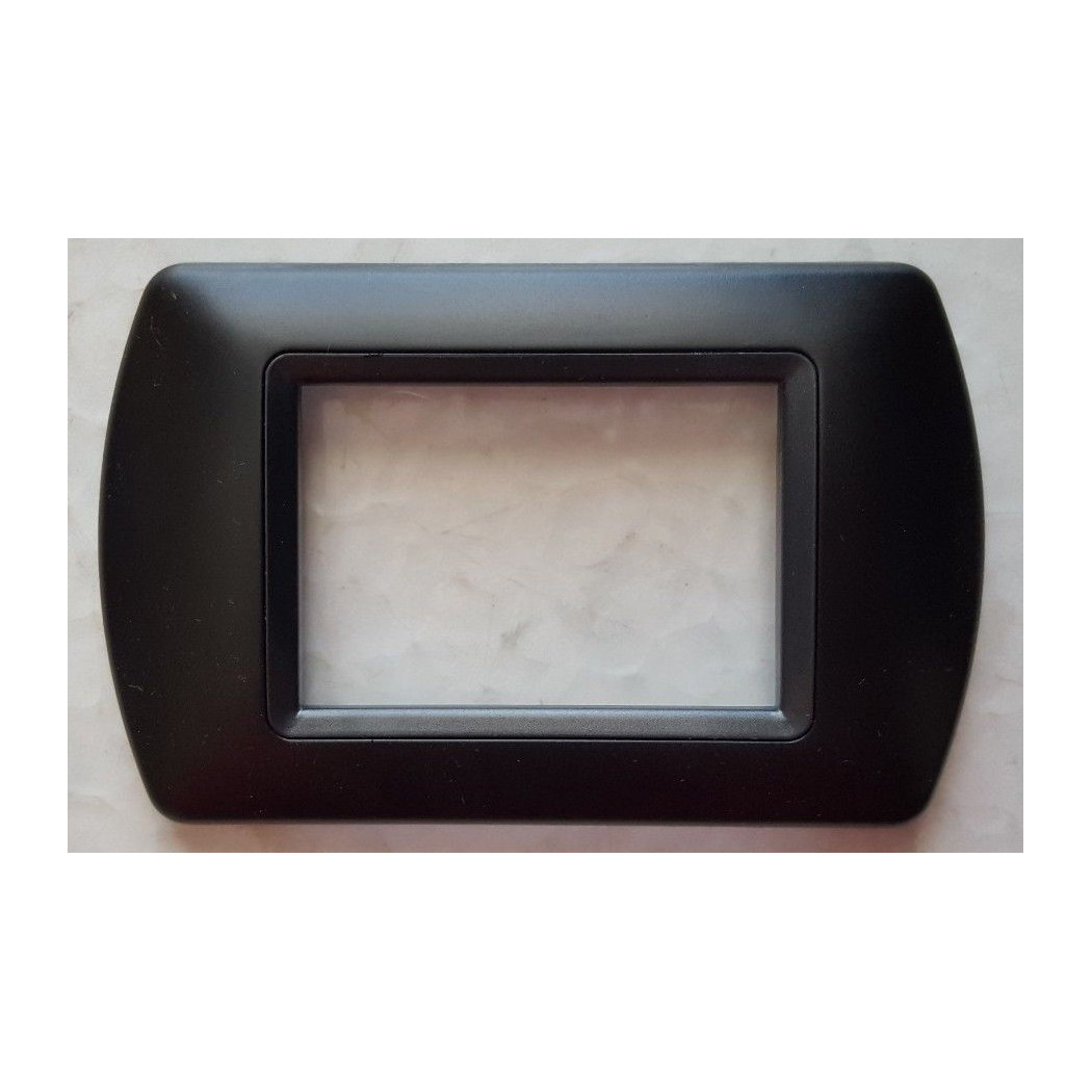 foto del prodotto trade shop placchette placche in abs compatibili per master modo colorra placca copriprese nero opaco 4 fori 