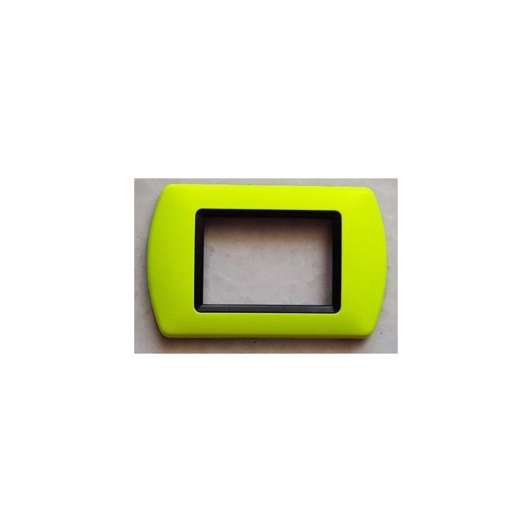 foto del prodotto trade shop placchette placche in abs compatibili per serie living international placca giallo fluo 3 fori 