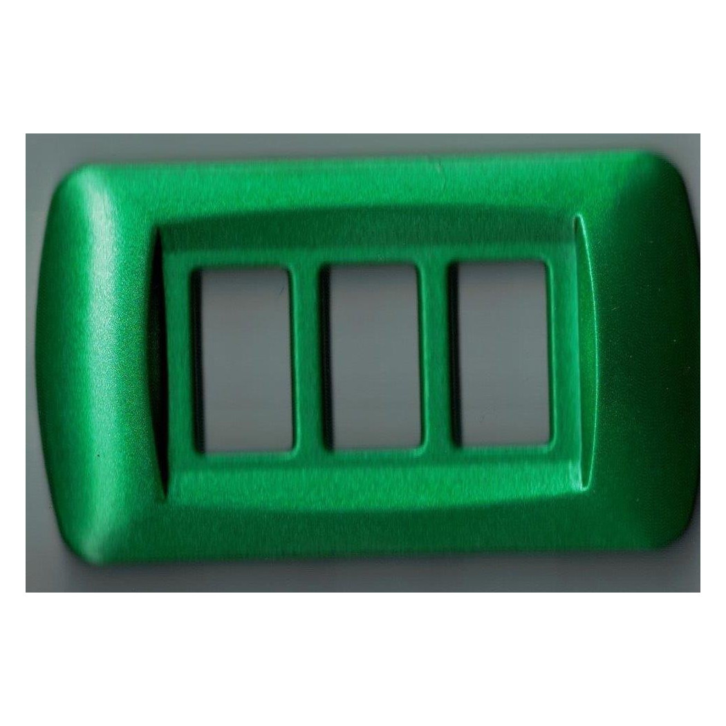 foto del prodotto trade shop placchette placche in abs serie magic bticino compatibili placca copriprese fori verde metallizzato 1 foro 
