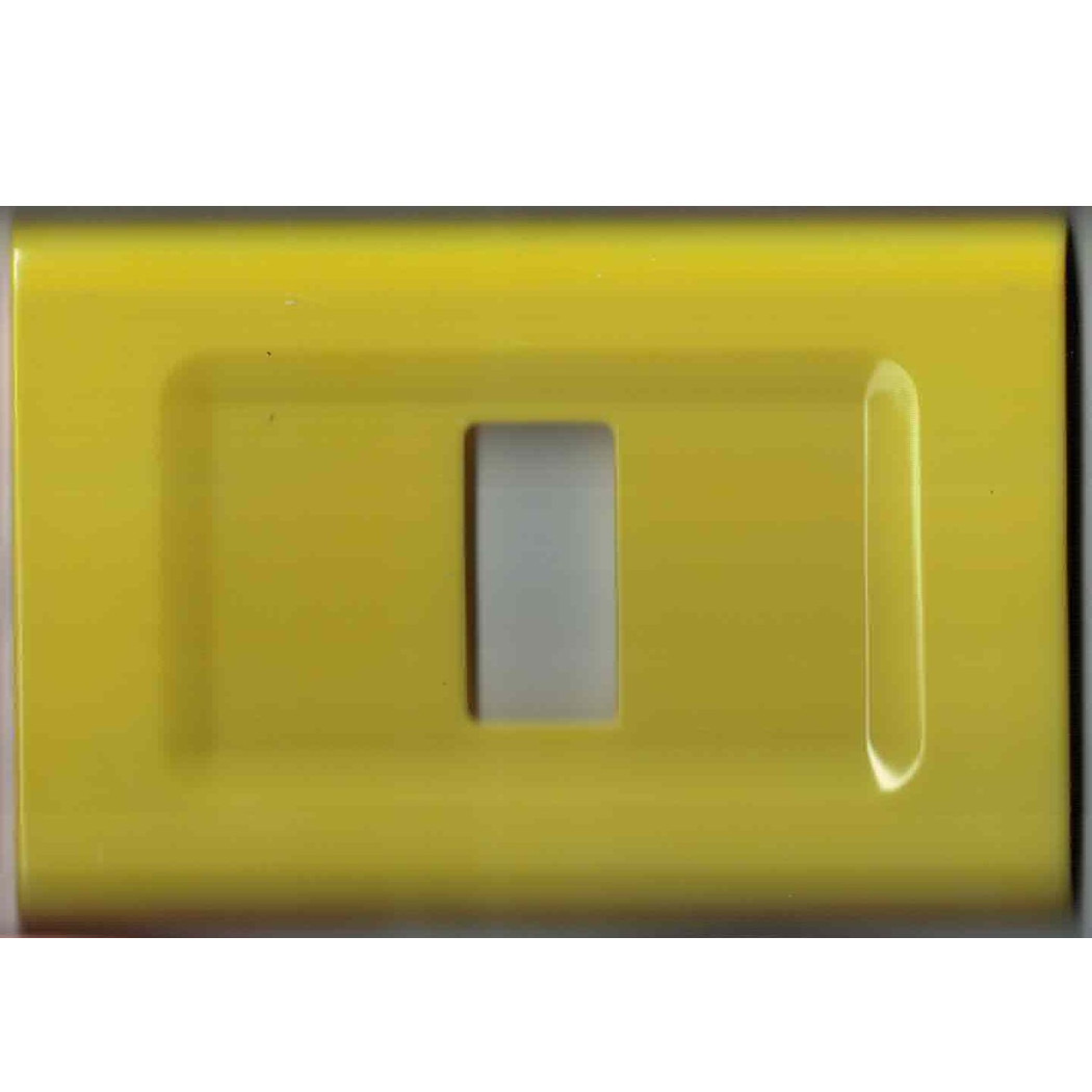 foto del prodotto trade shop placchette placche in abs serie magic elite bticino compatibili color copriprese giallo 3 fori 