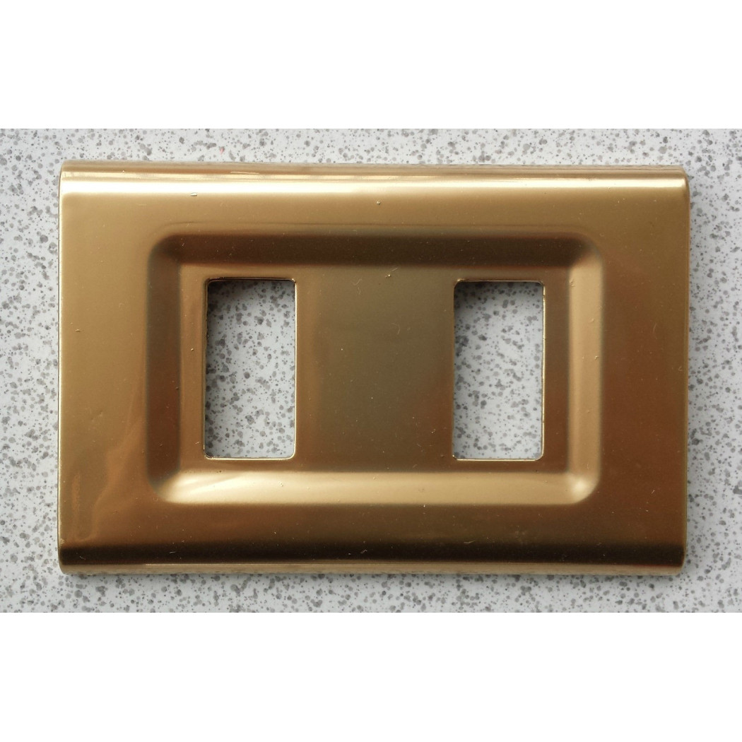 foto del prodotto trade shop placchette placche in abs serie magic elite bticino compatibili color copriprese oro lucido 4 fori 