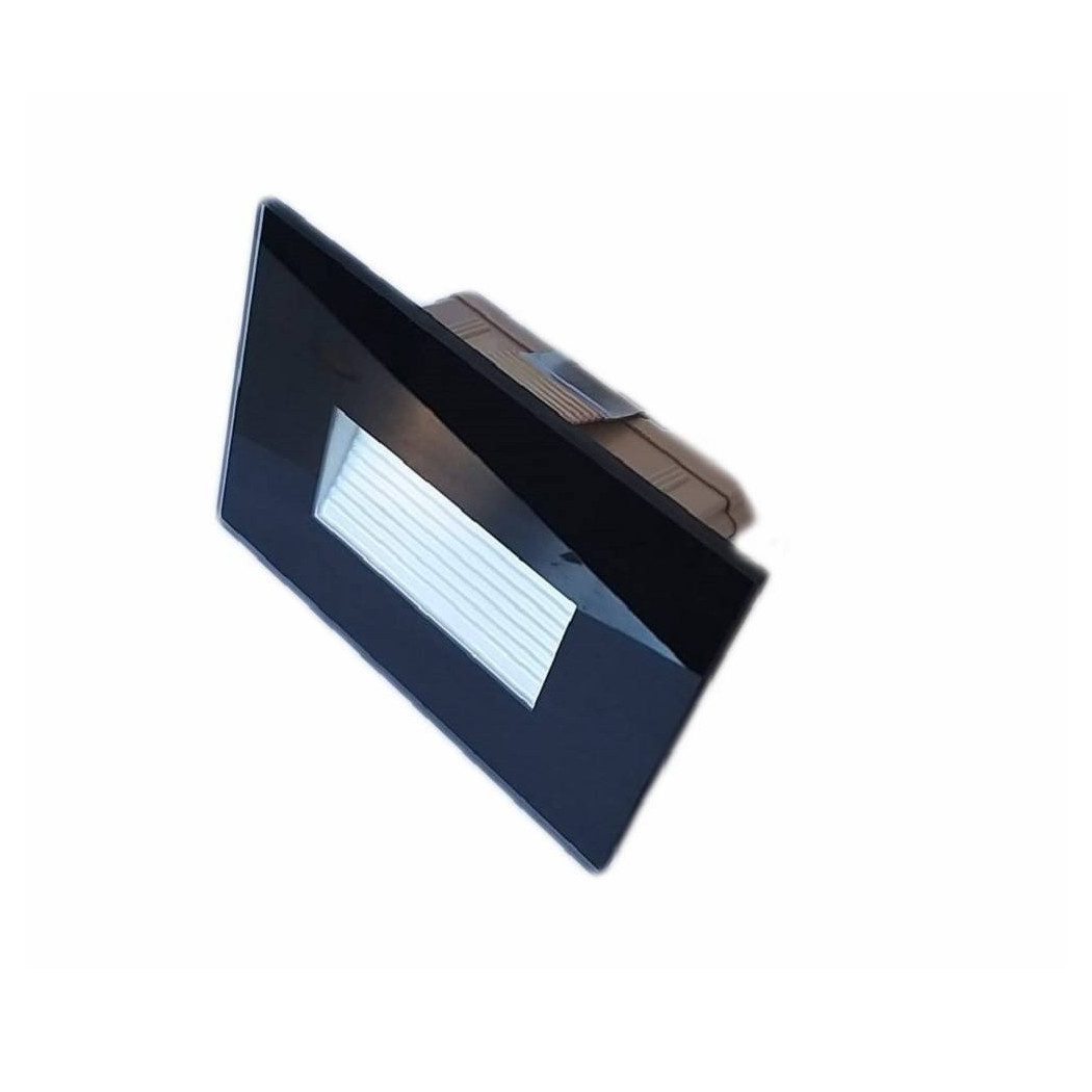 foto del prodotto trade shop segnapasso led 4w incasso per scatola 503 3000k 4000k ip65 cornice in vetro nero bianco naturale 
