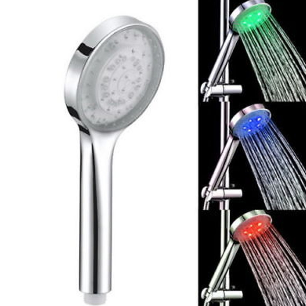 foto del prodotto trade shop soffione doccia con luci a led che cambia colore con la temperatura acqua 