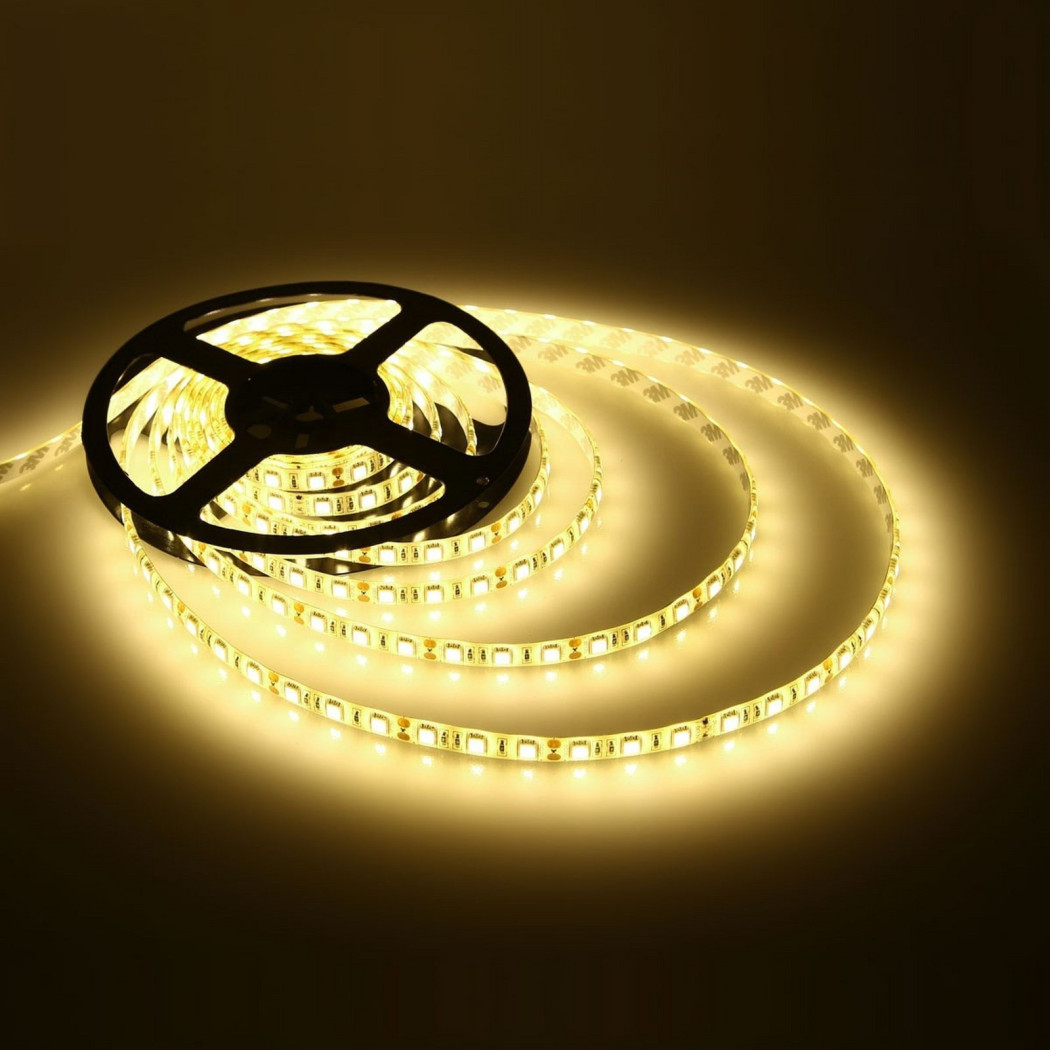 foto del prodotto trade shop striscia led 5 mt smd5050 bianco caldo freddo naturale neutra impermeabile 12v bianco caldo 5 ampere 