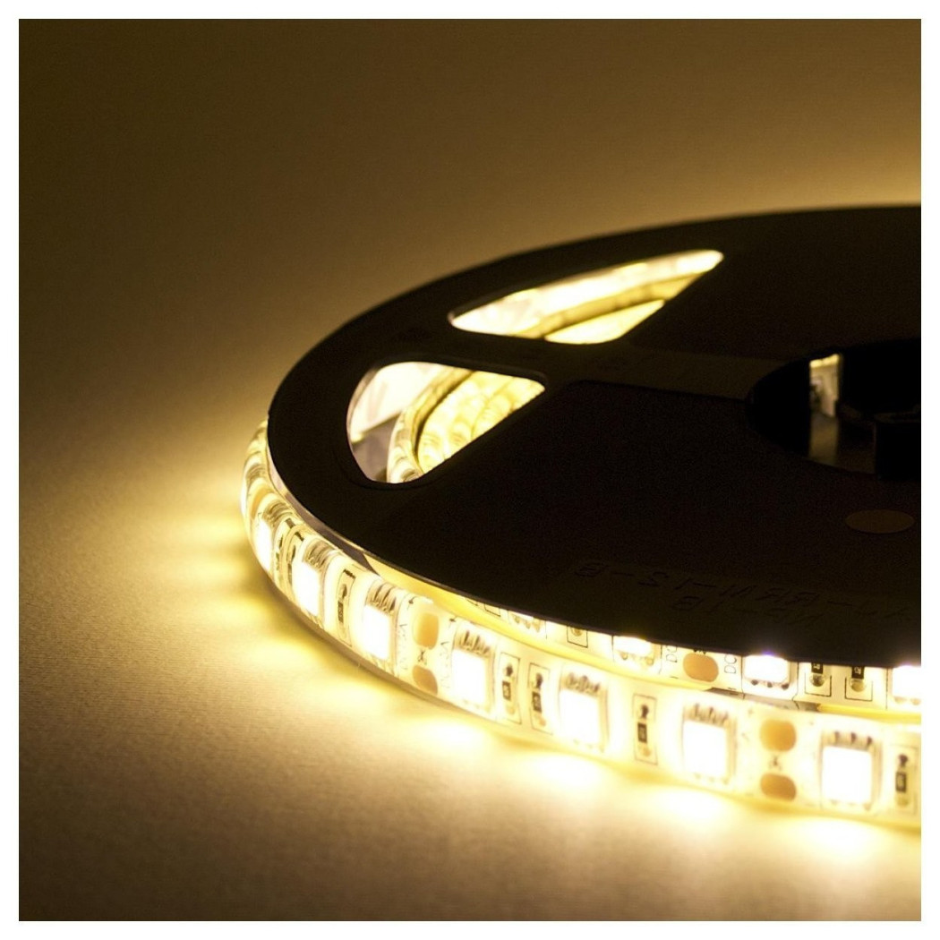 foto del prodotto trade shop striscia led resistente all 39 acqua 5metri 72w smd5050 bianco caldo 300 led aipiy 