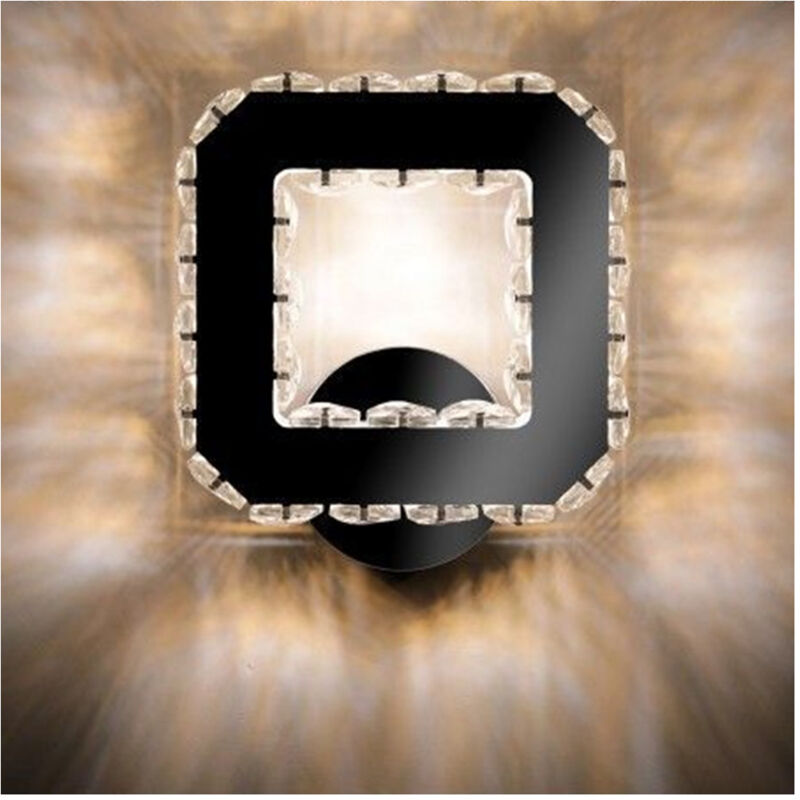 foto del prodotto trade shop traesio applique da parete in cristallo led 17w quadrato lampada luce naturale 4500k 01672 